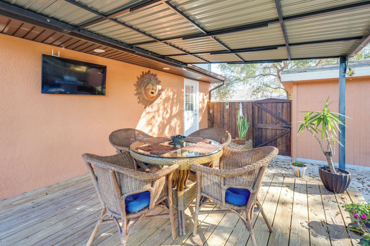 House (2 Bedrooms) | Front of property