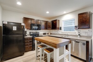 Interior - 1 Mi to Resort Marina! Greenbackville Retreat (Greenbackville)