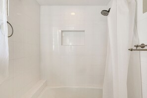 Apartment (1 Bedroom) | Interior - Near Apollo Beach! Bright Apt w/ Essentials (Ruskin)