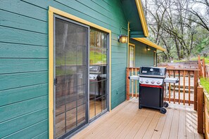 House (3 Bedrooms) | Interior - Arts, History & Adventure! Gold Country Getaway (Grass Valley)