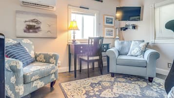 Apartment (0 Bedroom) | Interior