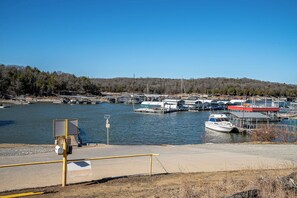 House (3 Bedrooms) | Interior - 'texoma Shores Hideaway' Family Home w/ Water View (Pottsboro)