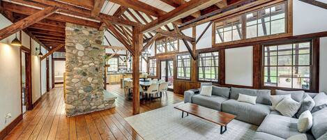 House (3 Bedrooms) | Front of property