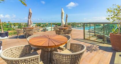Rooftop Orla Tamandare #307 Quadruple by Carpediem