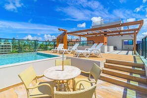 Basic Apartment | Outdoor dining - Rooftop Tamandare #202 - Double by Carpediem (Tamandaré)