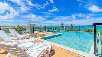 Basic Apartment | Pool