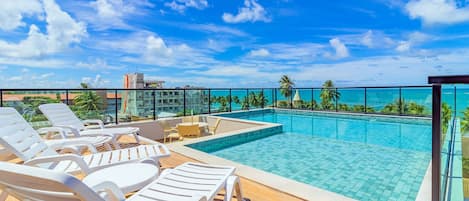 Apartamento básico | Piscina