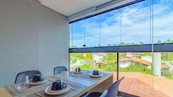 Apartamento básico | Opções para refeição