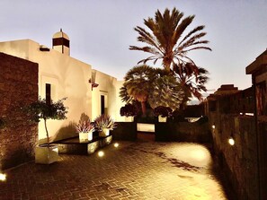 Villa, 3 Bedrooms | Teres/patio
