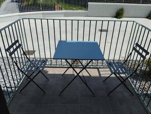 Deluxe Double Room, Balcony, Mountain View | Outdoor dining