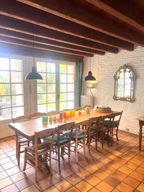 Dining - Country property with park and swimming pool (Lanta)