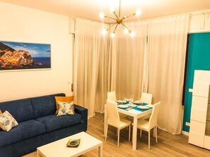 Immagine non classificata, 5 di 23, pulsante