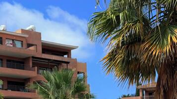 Apartment, 2 Bedrooms, Accessible, Smoking | Pool | Outdoor pool