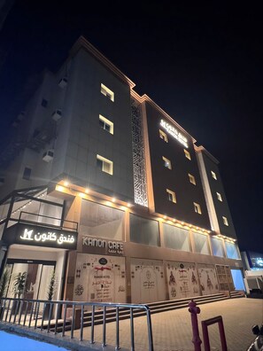 미분류 이미지, 4/15장, 버튼