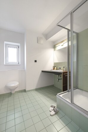 Unclassified image, 3 of 11, button - Deluxe Apartment mit 57 m² für 2–4 Personen (Alpenresidenz (Bad Gastein))