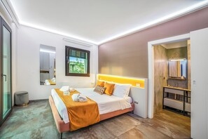 Family Room, Multiple Bedrooms (Alternative Room 3 Relax & SPA) | 1 bedroom, free WiFi, bed sheets - Alternative Rooms Relax & SPA (Scorrano)