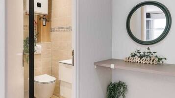 Hair dryer, towels, soap, toilet paper