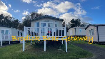 Mobile Home, 3 Bedrooms, Smoking, Balcony | Exterior