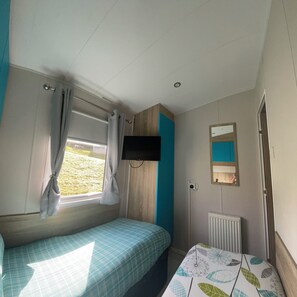 Hus, 3 soverom, røyk, peis