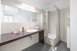 Unclassified image, 4 of 12, button - 41 m² Apartment mit 1 Schlafzimmer für 2–4 Personen (Alpenresidenz (Bad Gastein))