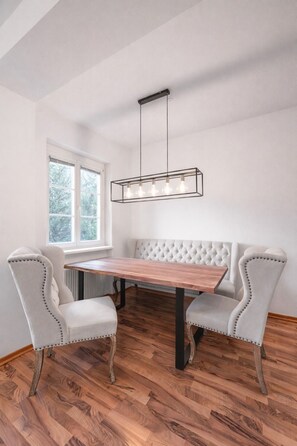 Unclassified image, 5 of 12, button - 41 m² Apartment mit 1 Schlafzimmer für 2–4 Personen (Alpenresidenz (Bad Gastein))