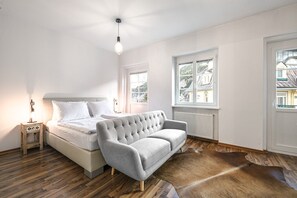 Unclassified image, 2 of 12, button - 28 m² Studio mit Balkon für 2 Personen (Alpenresidenz (Bad Gastein))