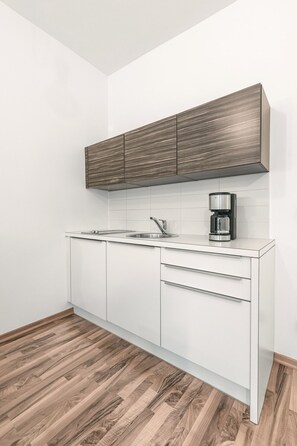 Unclassified image, 4 of 12, button - 28 m² Studio mit Balkon für 2 Personen (Alpenresidenz (Bad Gastein))