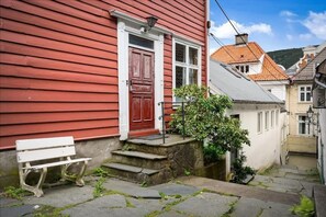 Exterior - The Red House - Affordable living (Bergen)