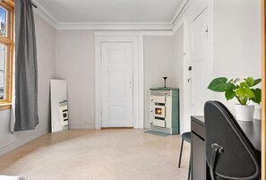 Interior - The Red House - Affordable living (Bergen)