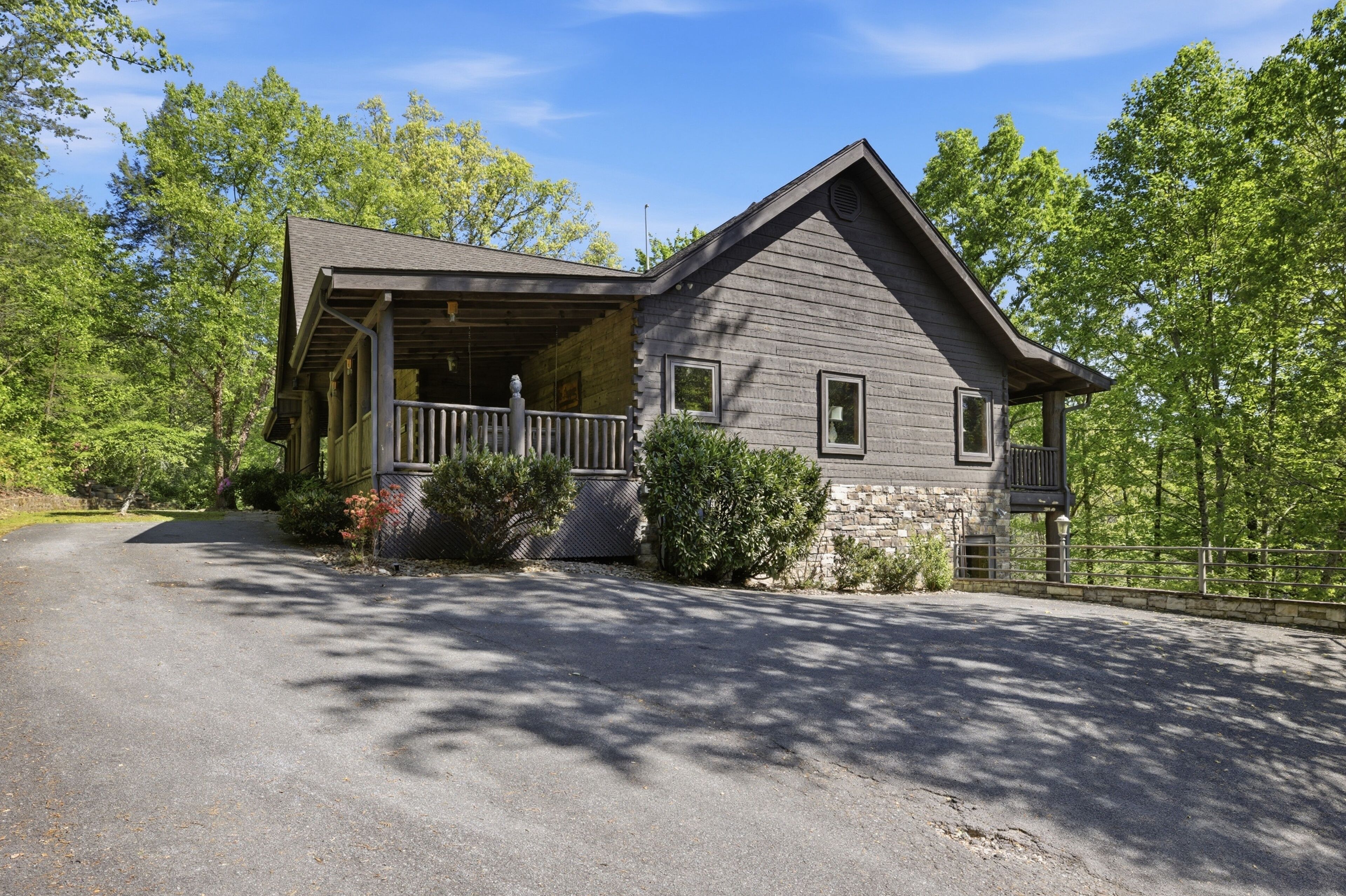 House, 4 Bedrooms | Exterior