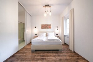 1 sovrum, skrivbord, wi-fi och sängkläder