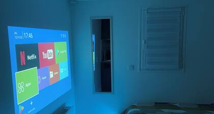 Maison luxueuse et espace détente balnéothérapie