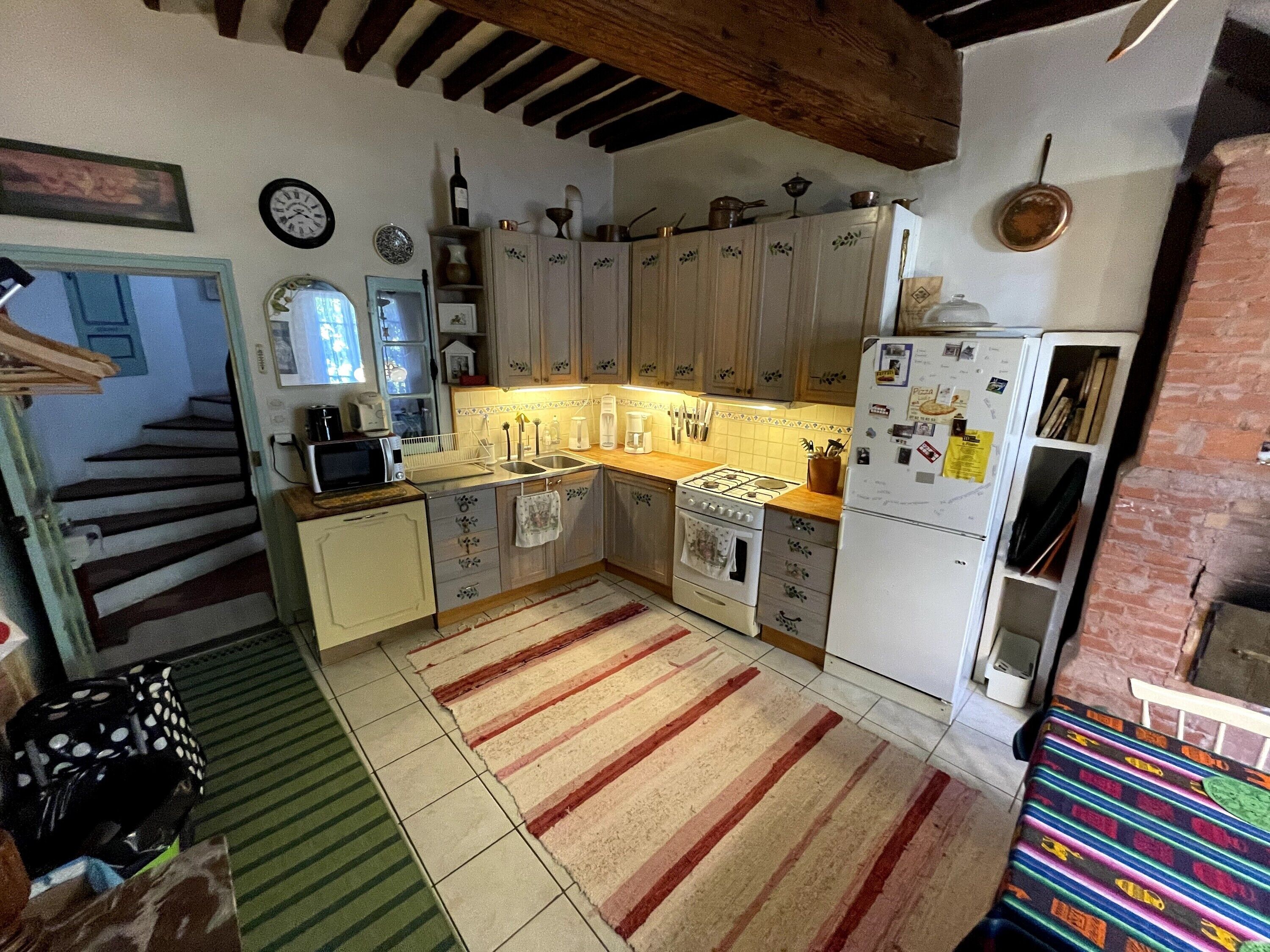 Micro-ondas, lava-louças, torradeira