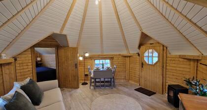 Luxury Glamping Lodge with hot tub set on a beautiful, Mid Wales hillside