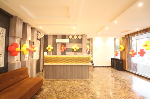 Reception - Hotel Uma Palace Gorakhpur (Gorakhpur)