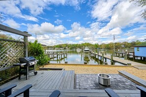 Property grounds - Serene waterfront home with kayaks, paddle board, grill, firepit, W/D, and AC (Crownsville)