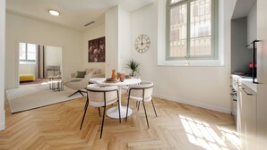 Apartment, 2 Bedrooms, Non Smoking, Kitchen | Living area | 42-inch LED TV with digital channels