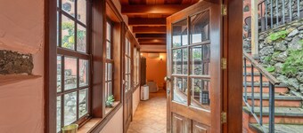 Country House 'Gran Drago' with Sea View, Wi-Fi and Air Conditioning