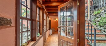 Country House 'Gran Drago' with Sea View, Wi-Fi and Air Conditioning