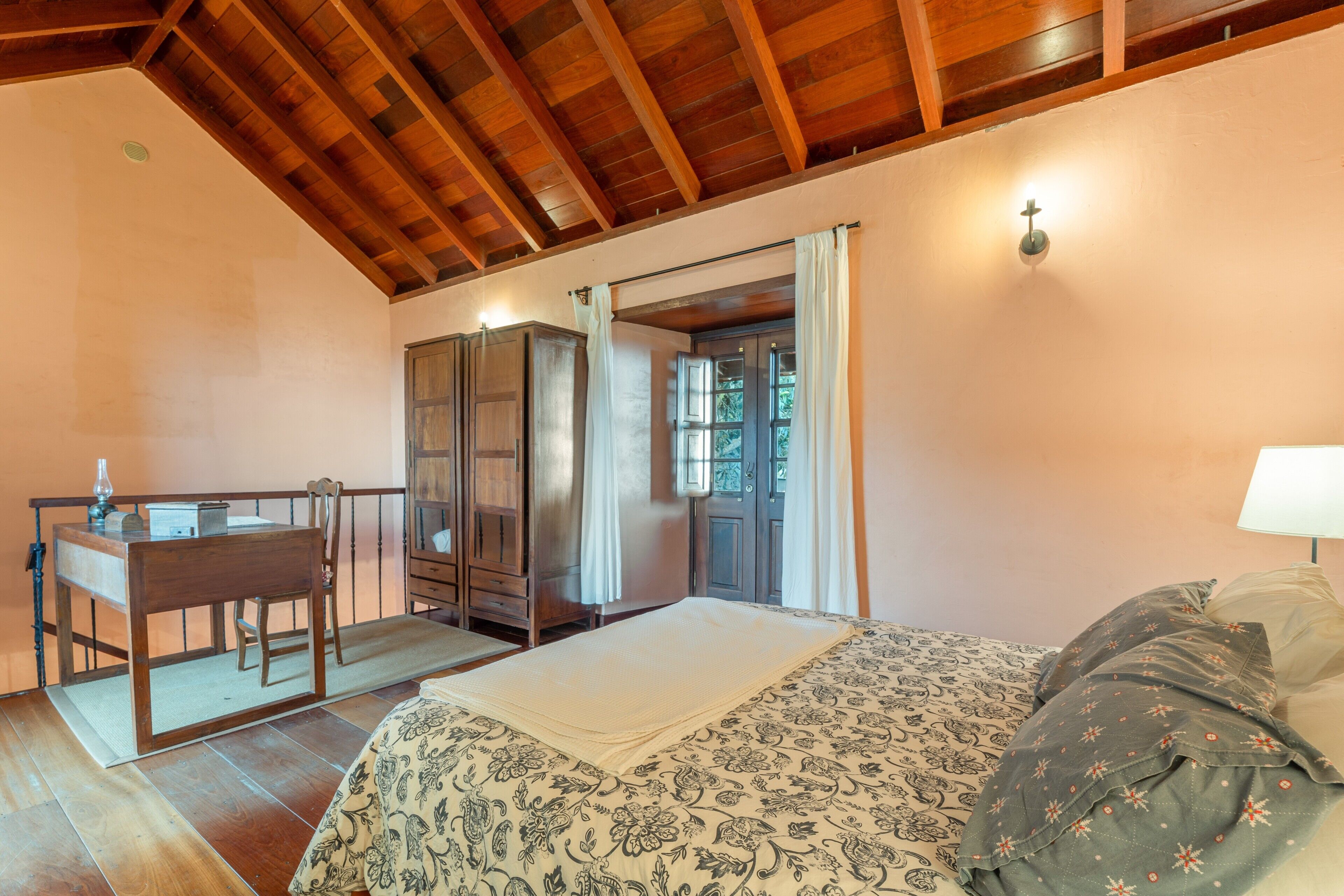 2 sovrum, strykjärn/strykbräda, wi-fi och sängkläder