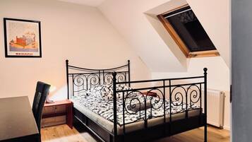 5 Schlafzimmer, Bügeleisen/Bügelbrett, WLAN, Bettwäsche