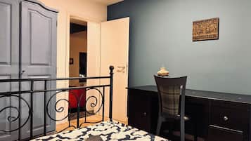 5 Schlafzimmer, Bügeleisen/Bügelbrett, WLAN, Bettwäsche