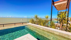 Uklassifisert bilde, 4 av 53, knapp