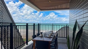 Apartment | Outdoor dining - FRENTE MAR 2 QUARTOS OCEAN - By Living (João Pessoa)