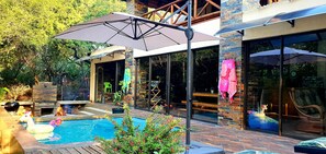 Unclassified image, 3 of 18, button - Loerie Escape – Luxury Bushveld Retreat Near Kruger Park in Marloth Park SA (Marloth Park)