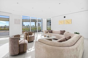 TV - Free housekeeping visits during your stay - StayShort - Fresh & Modern New Studio in Arjan that Sleeps 3 (Arjan)