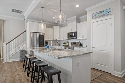 Beautime-Pet Friendly Home in Downtown Beaufort, NC