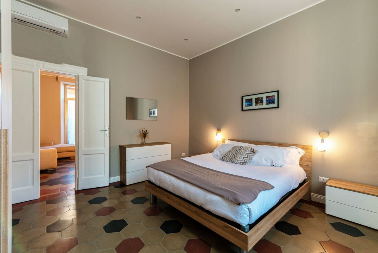 2 bedrooms, iron/ironing board