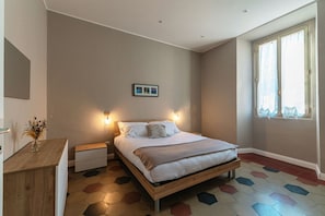 未分类图片，第 4 张，共 20 张，按钮