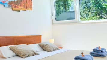 Apartment (OneBedroom Apartment with parking) | 1 bedroom, cribs/infant beds